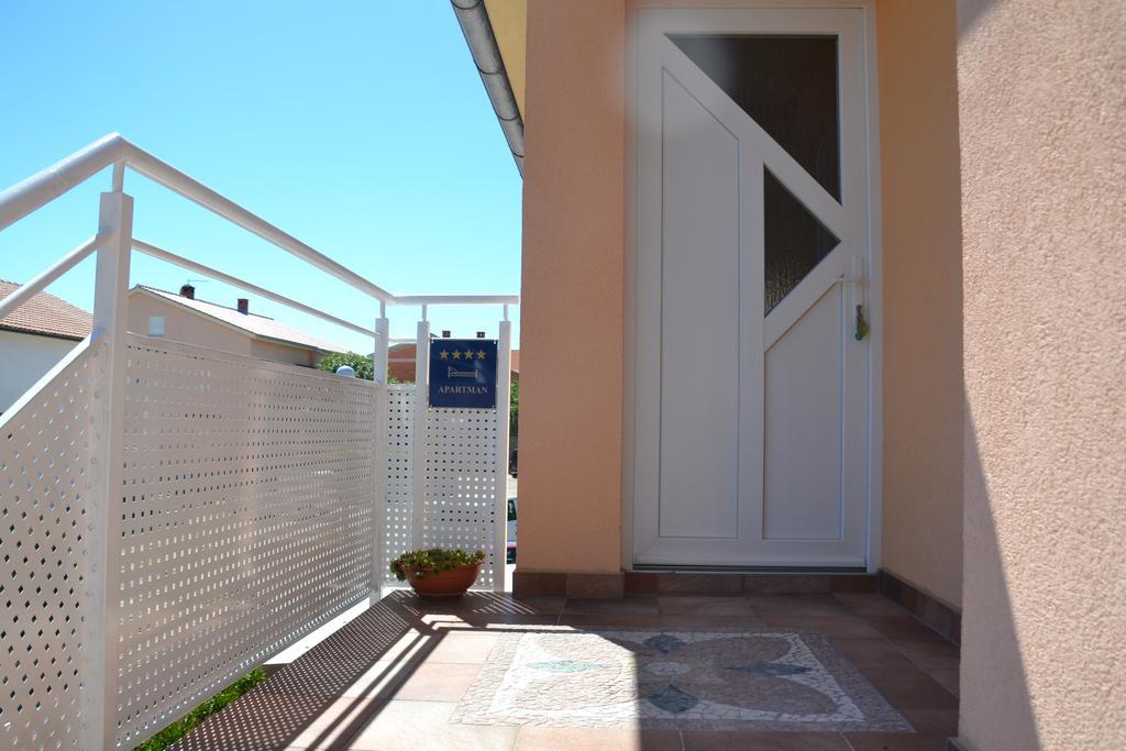 Apartment Klara كرك المظهر الخارجي الصورة